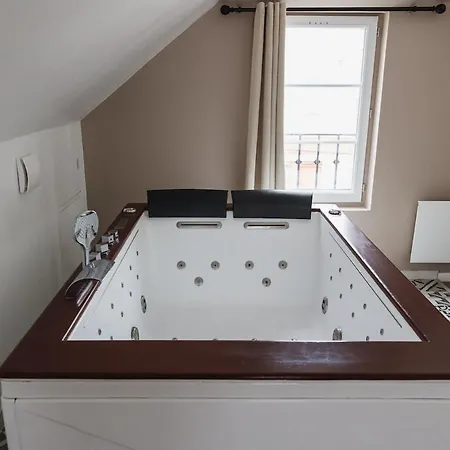 Duplex Ideal Pour Escapade - Jacuzzi & Sauna Apartman