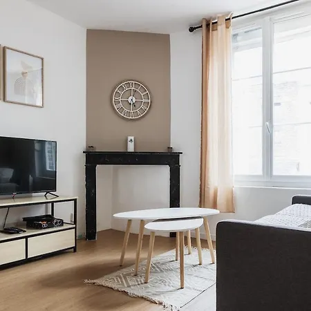 Duplex Ideal Pour Escapade - Jacuzzi & Sauna * سانت كونتان