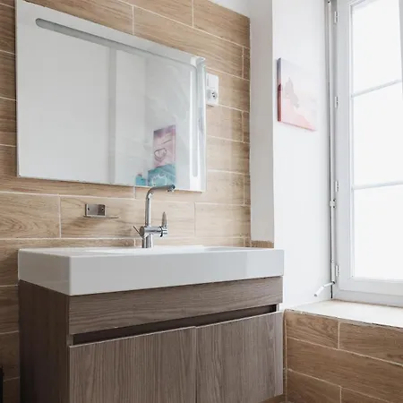Duplex Ideal Pour Escapade - Jacuzzi & Sauna شقة *
